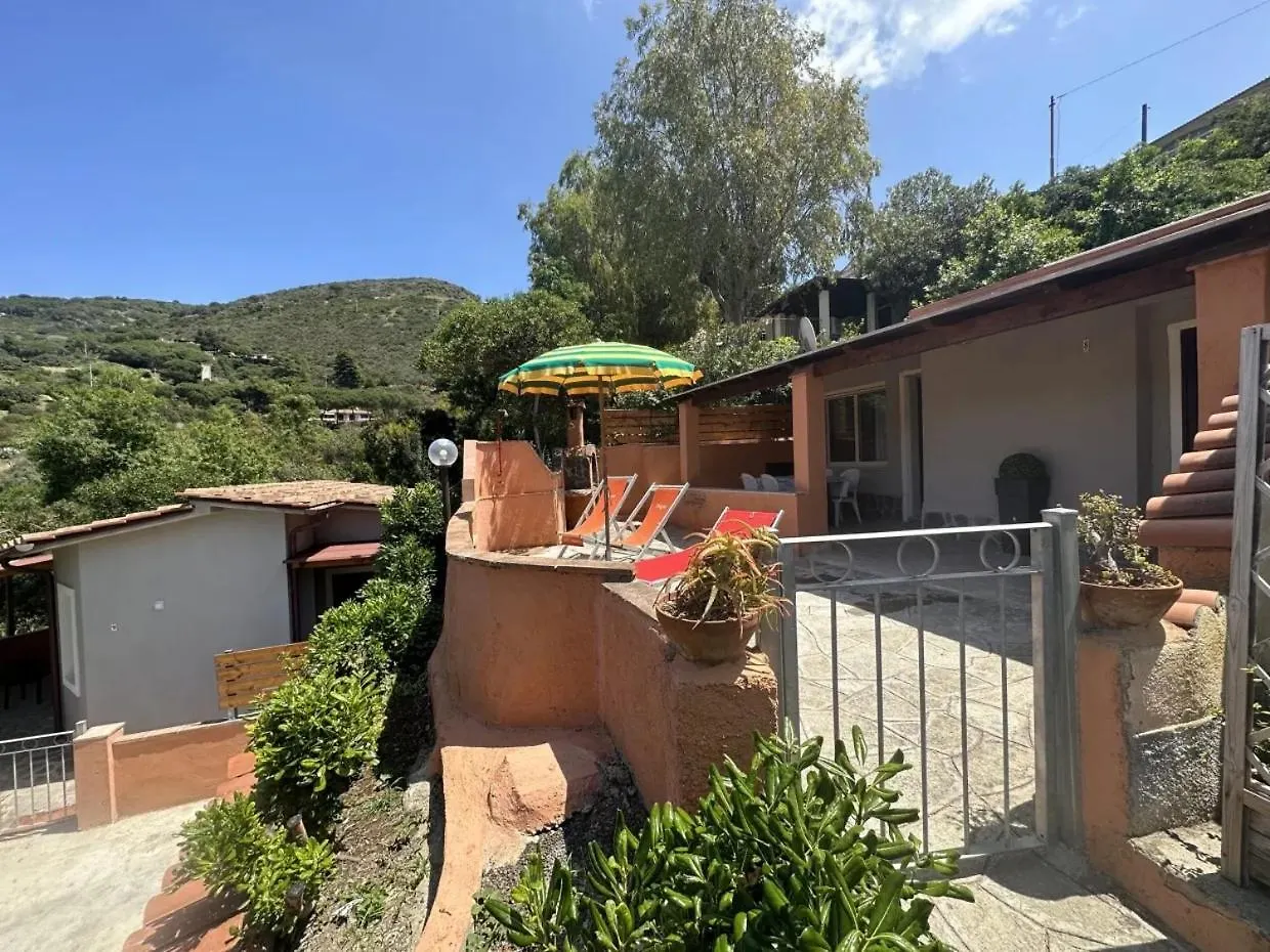 Appartamenti Pagni Casa Morcone 0*,